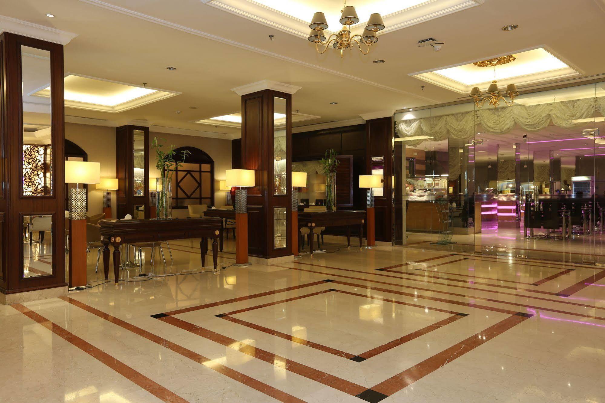 Mercure Hotel Khamis Mushayt Hamis Muşayt Dış mekan fotoğraf